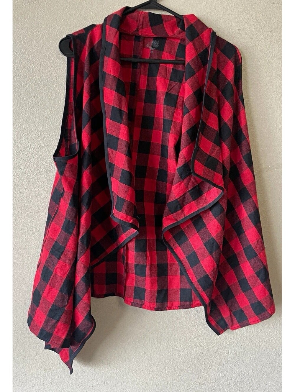 Red vest  Women's Red/Black Plaid Open Front Sleeveless Vest M buffalo plaid
